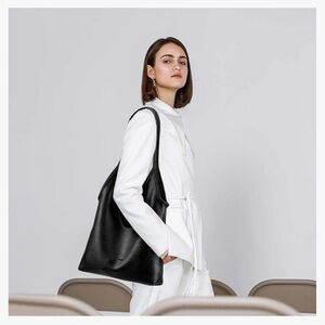 Amazon Black Handbag